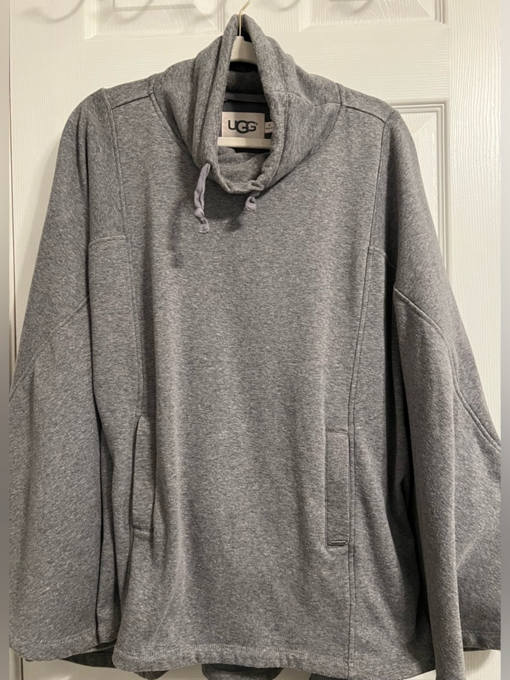 UGG Gray Pullover Sweatshirt Poncho